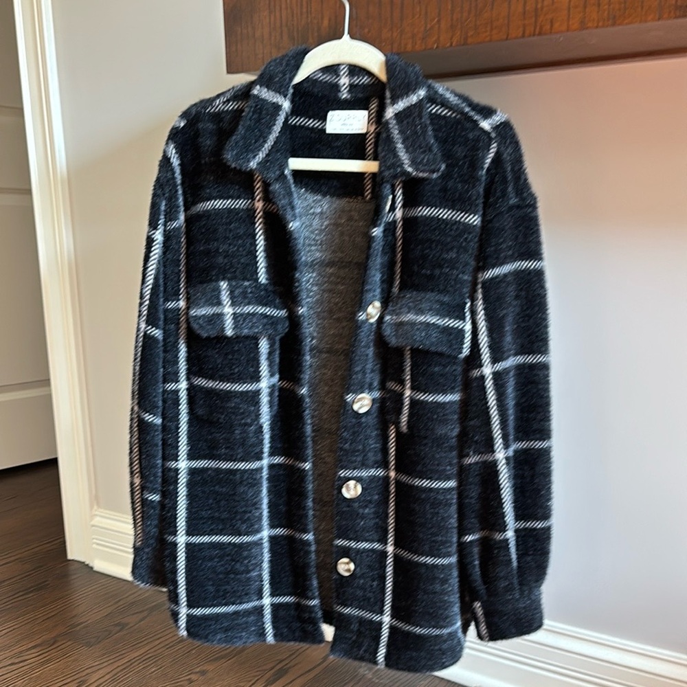 Z Supply Black and White Plaid Jacket Size medium